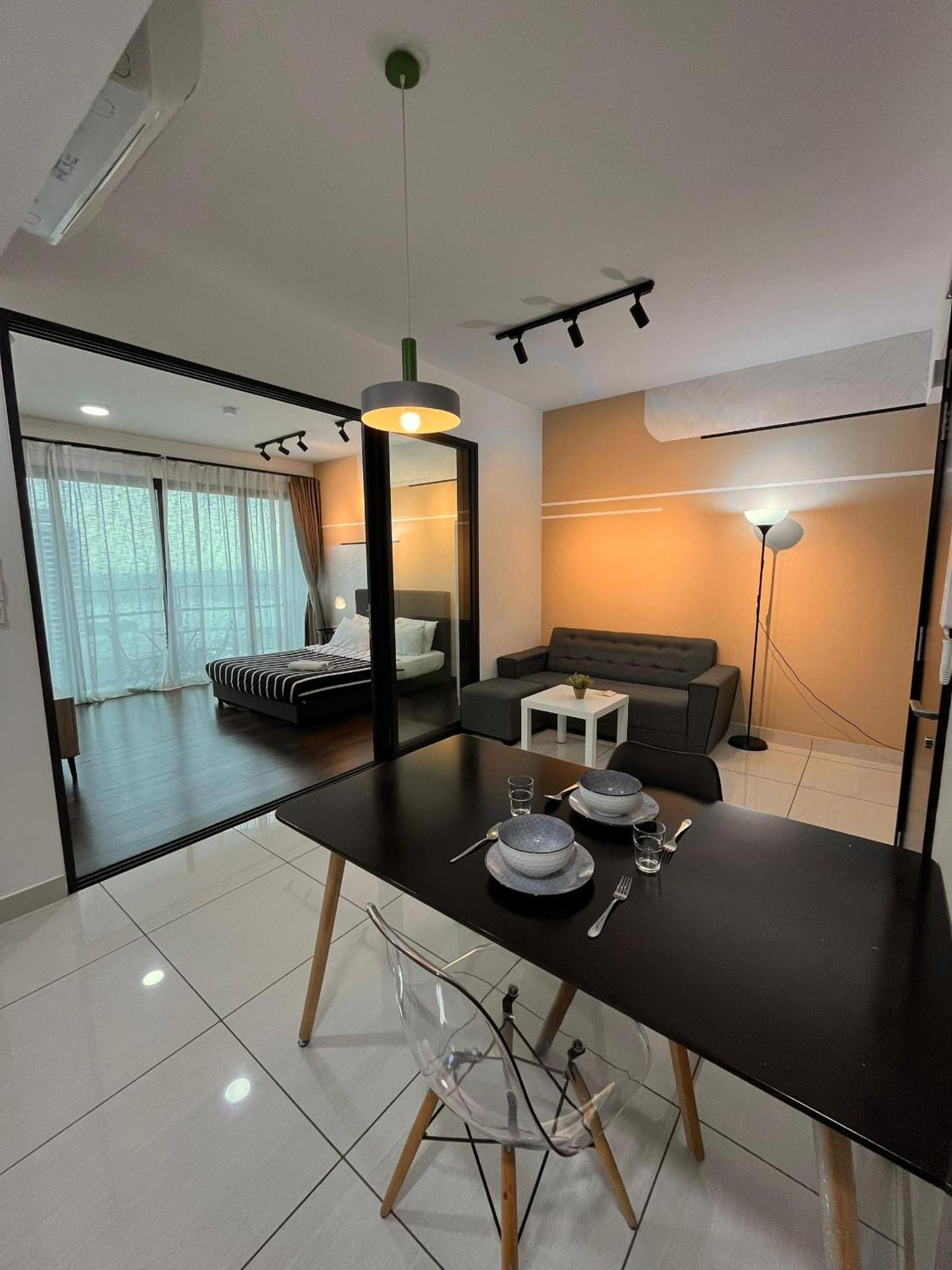 Almas Puteri Harbour Nusajaya Suite Room Exclusive Room 5 Min To Legoaland By Homespace Extérieur photo